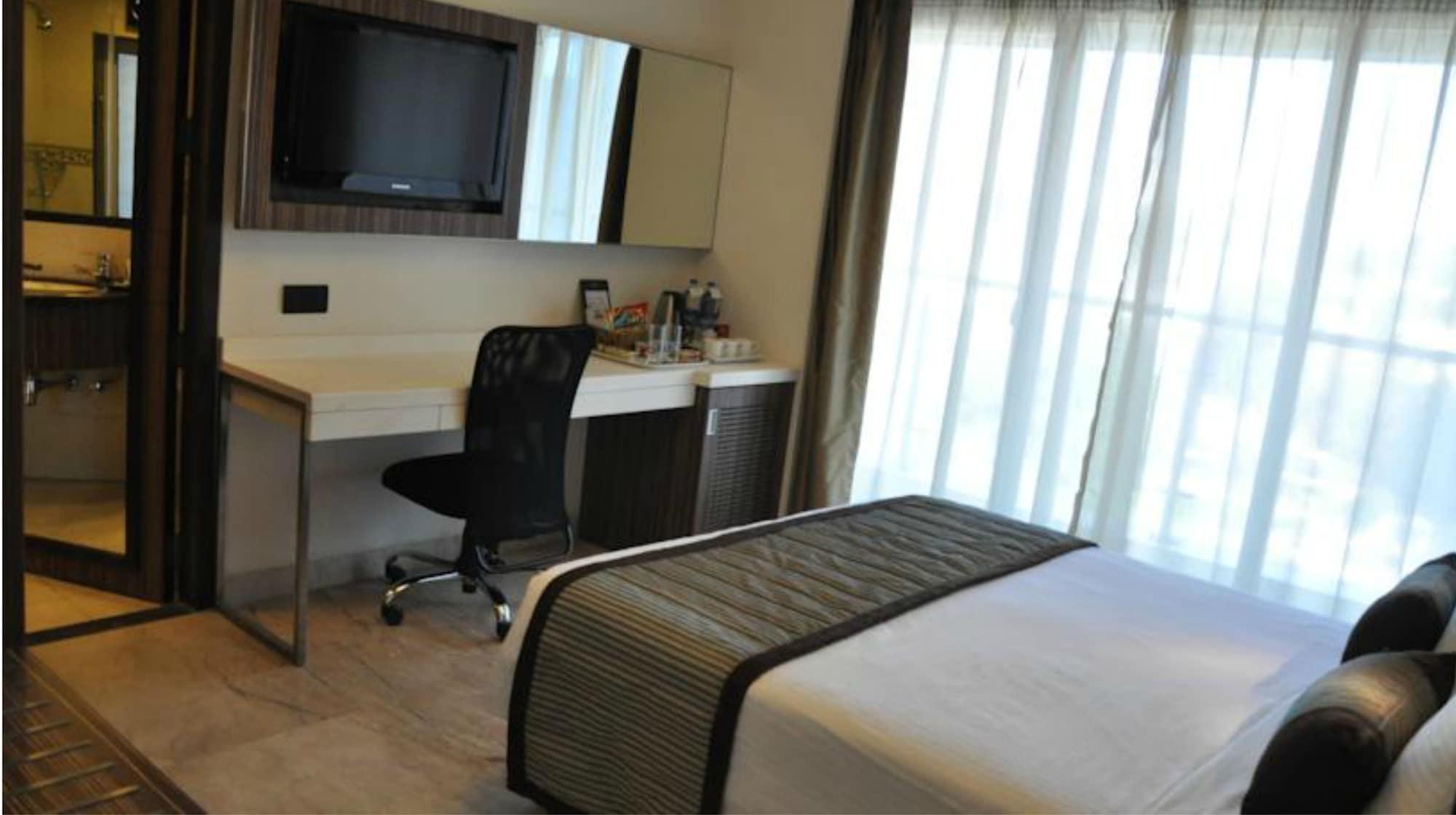 Residency Sarovar Portico Мумбаї Екстер'єр фото