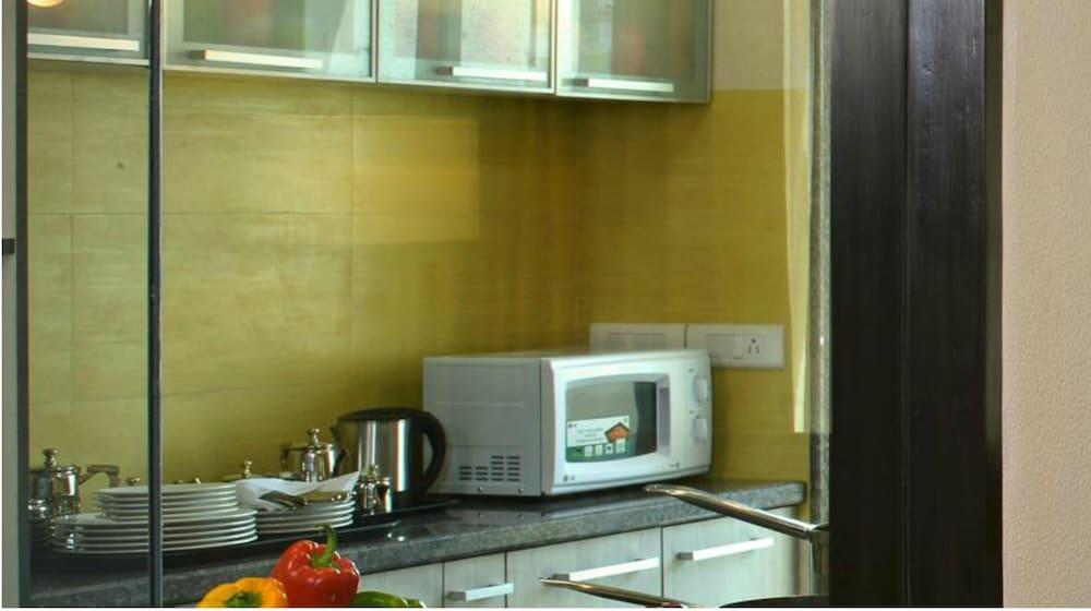 Residency Sarovar Portico Мумбаї Екстер'єр фото