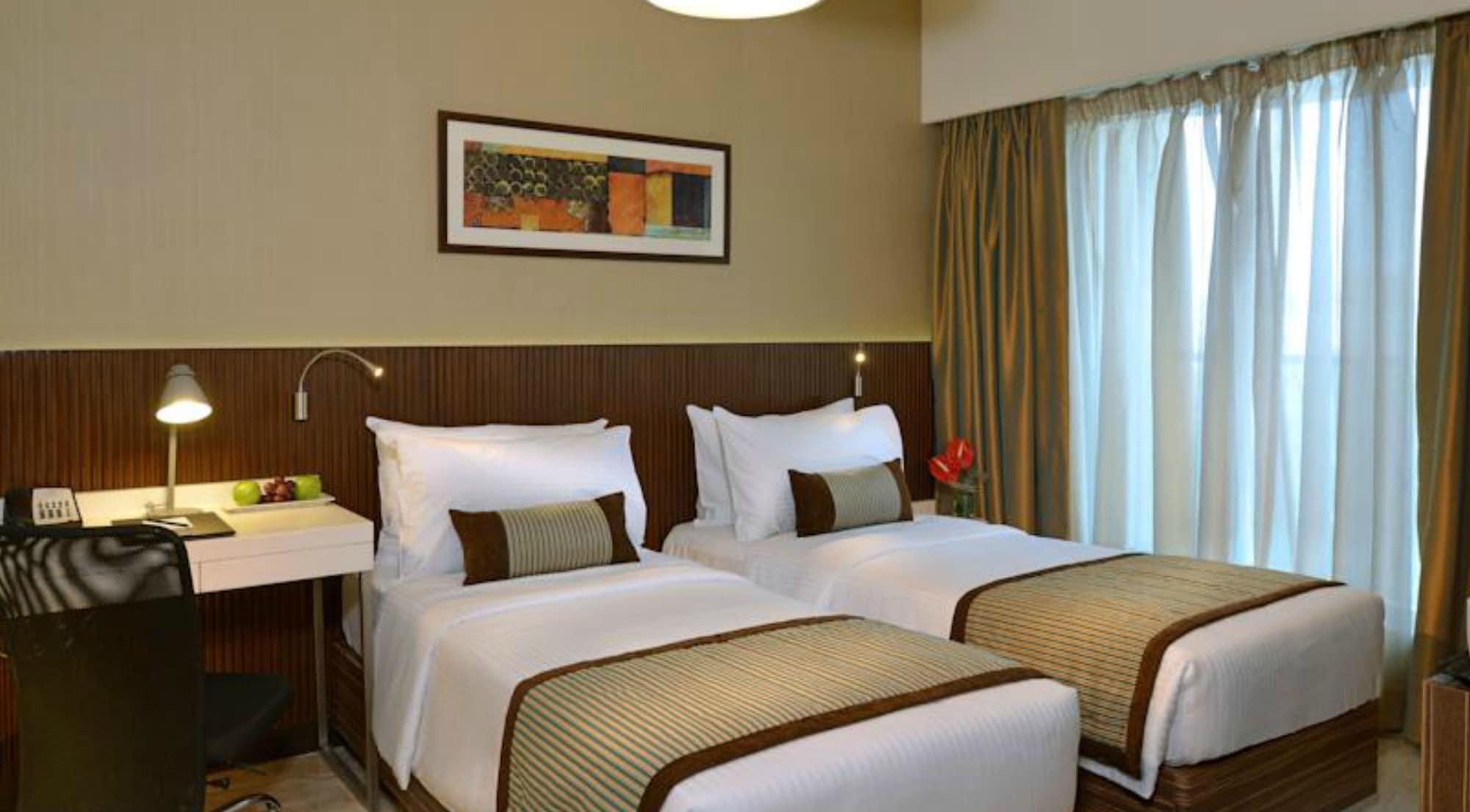 Residency Sarovar Portico Мумбаї Екстер'єр фото