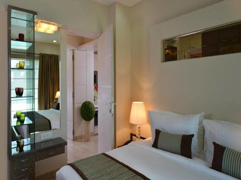 Residency Sarovar Portico Мумбаї Екстер'єр фото